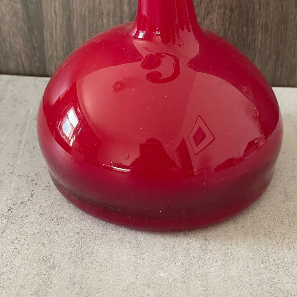 Normann Copenhagen Denmark Vintage Red Cased Glass Corkscrew Swing Vase 16